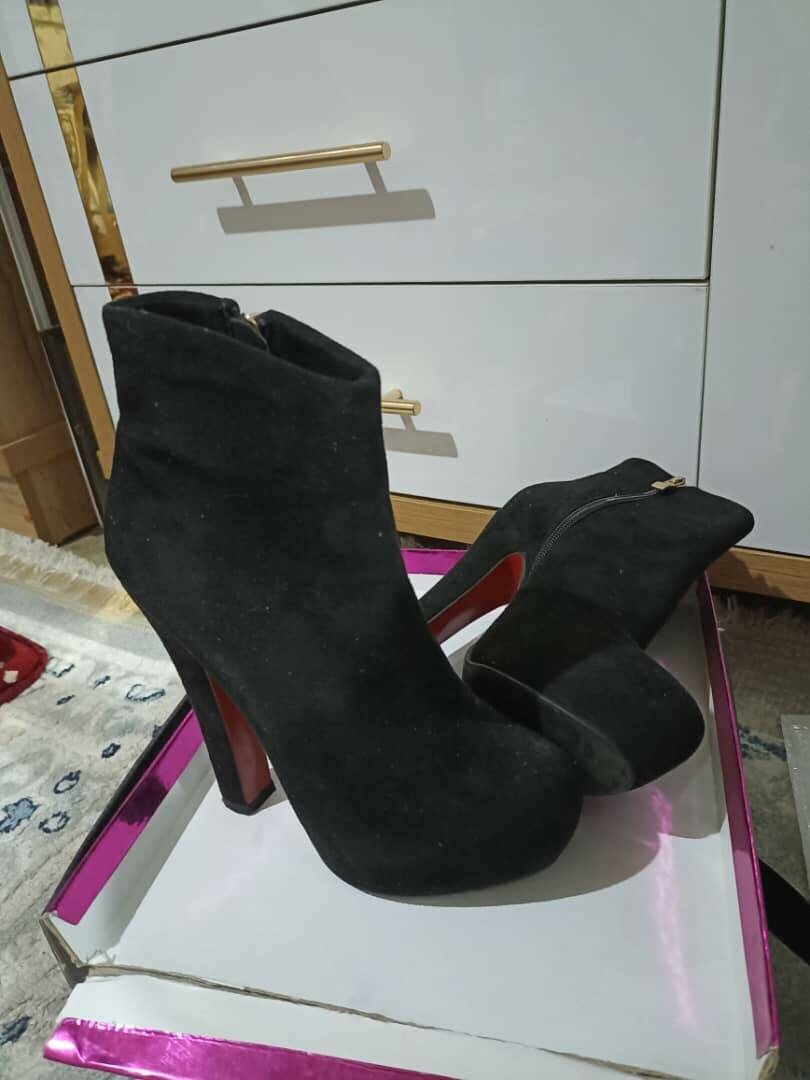 Натуральный замыша 1 -2 жолу кийилген азыркы абплы ото жакшы