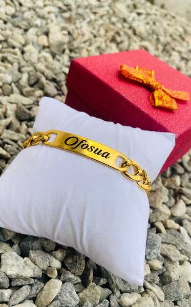 Customizable Bracelets and Chains