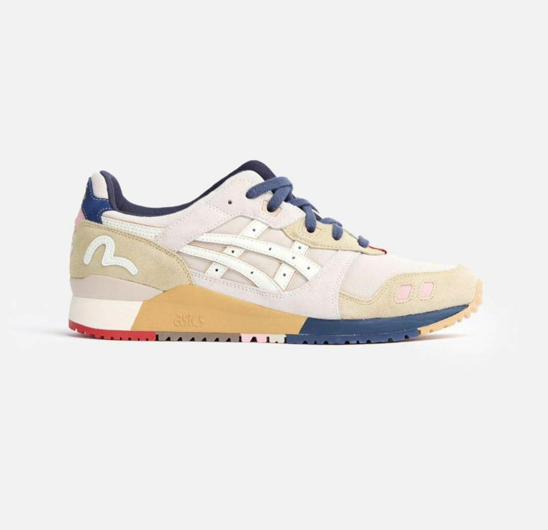 Sneakers beige rétro homme