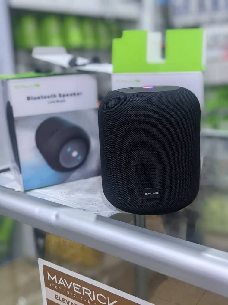 Calus radio speaker