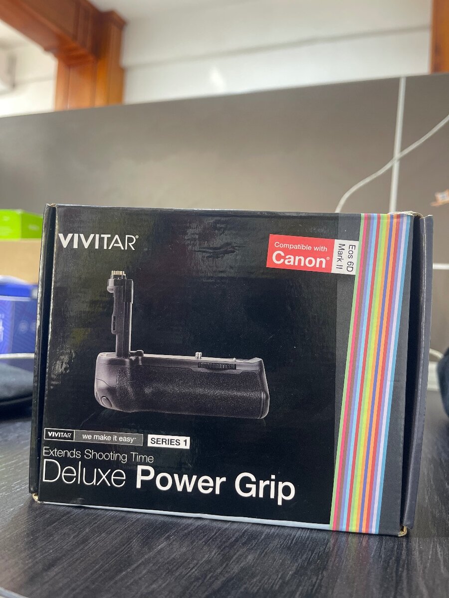 Canon Deluxe Power Grip