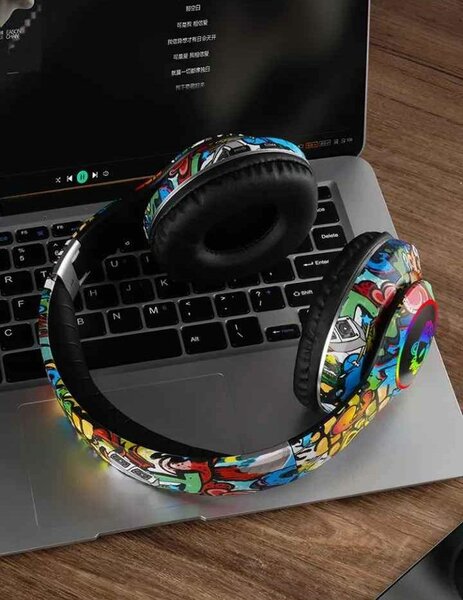 GRAFFITI BOOM 9 HEADPHONES