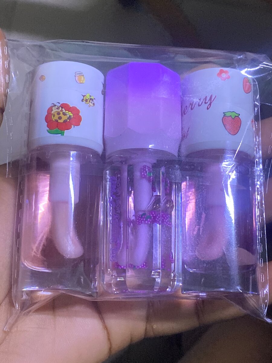 Ensemble brillant à lèvres fruité