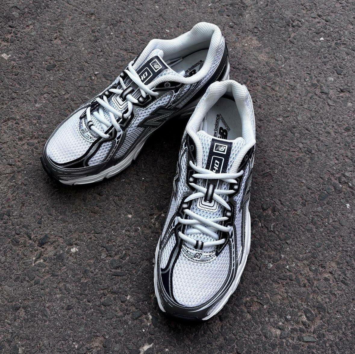 Baskets New Balance 740