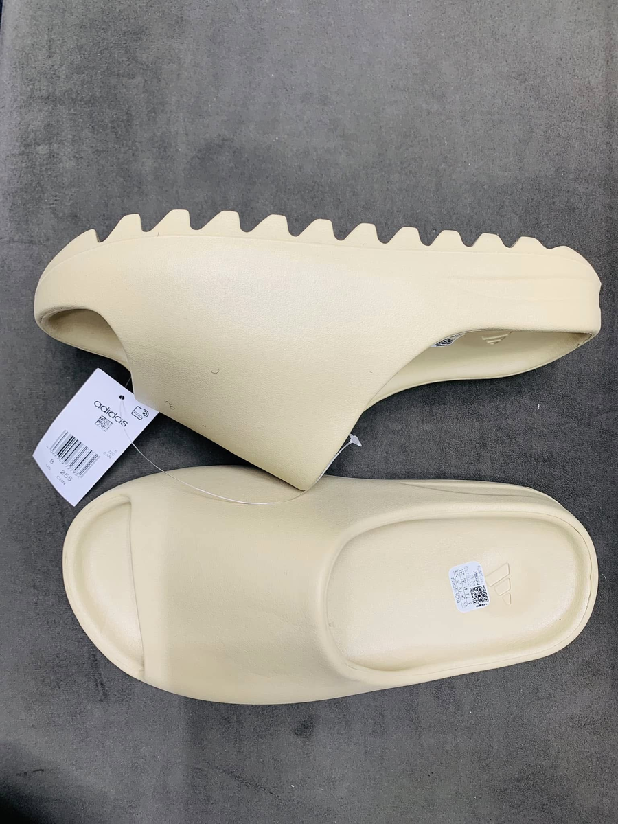 Original YEEZY SLIDES 