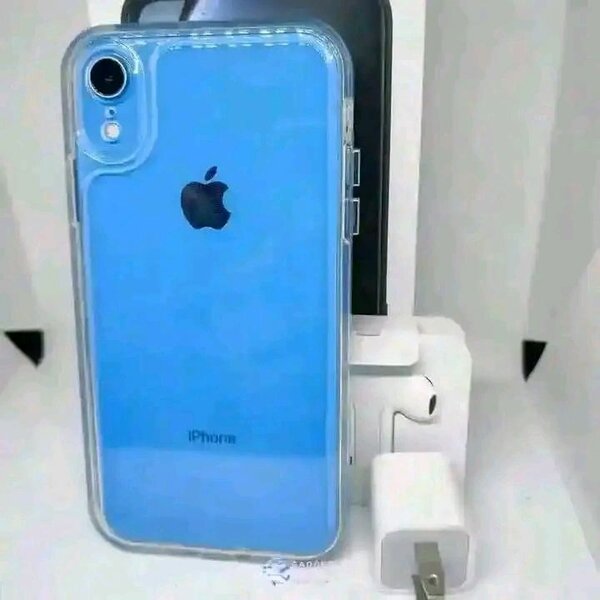 iPhone XR Bleu avec Accessoires