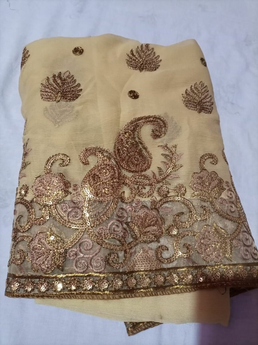 Ladies suit