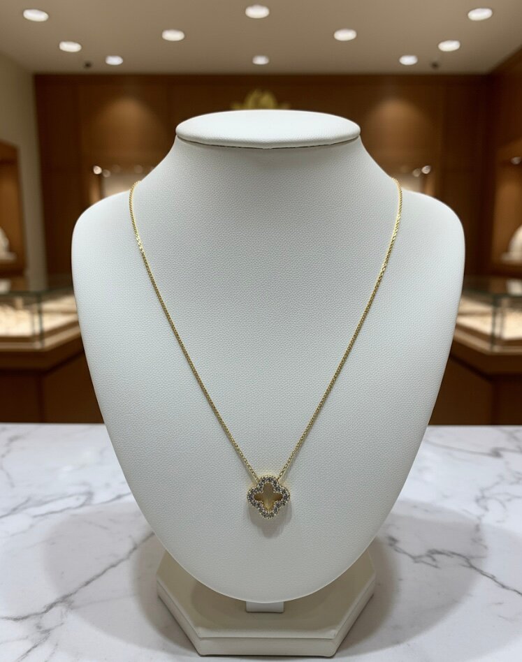 Collier en or élégant