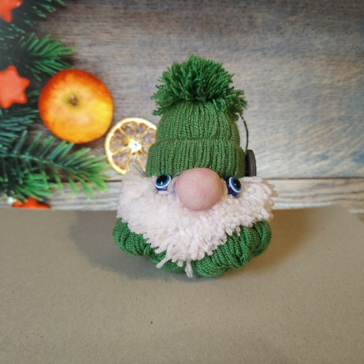 Скандинавские гномы. Новогоднее украшение