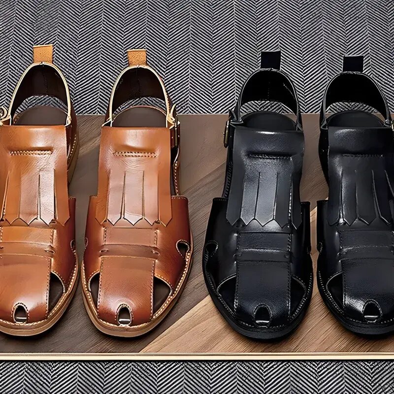 Sandales fermées en cuir