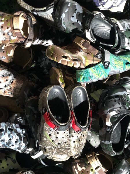 Crocs Nike