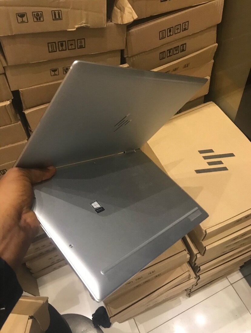 Hp Elitebook 1030 G3 core i5 8th Gen