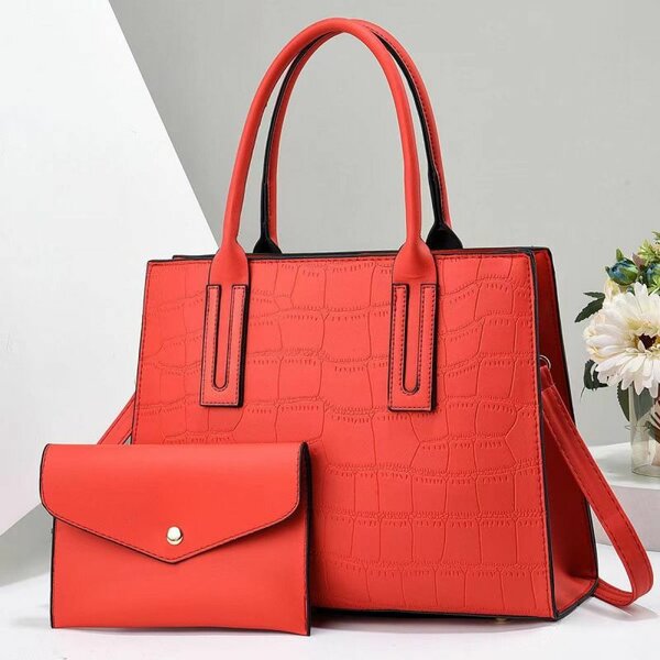 Sac à main chic avec pochette