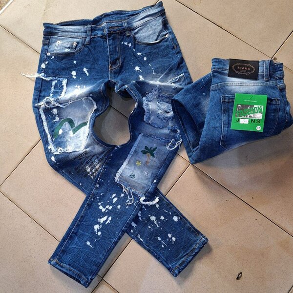 Stock jeans