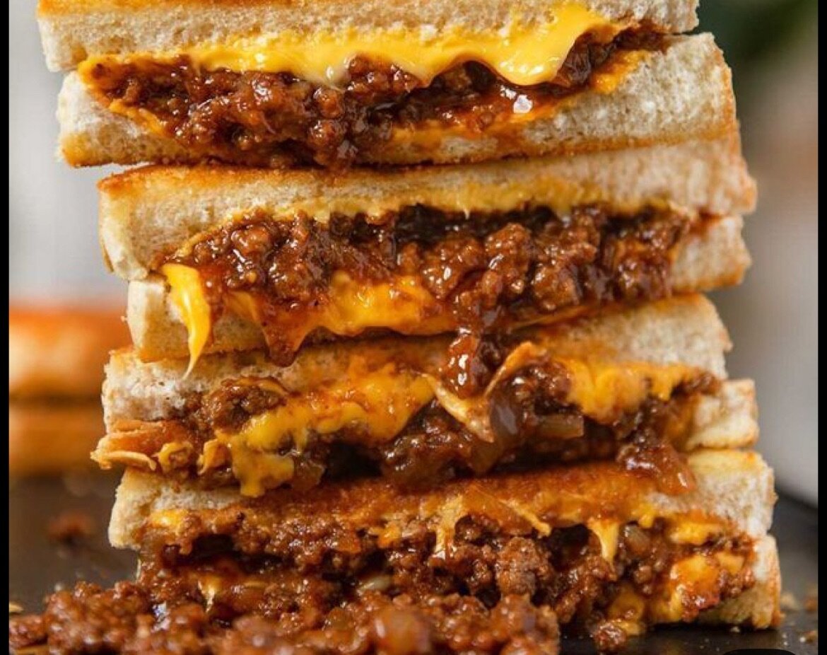 Sandwich Fondant au Fromage et Viande