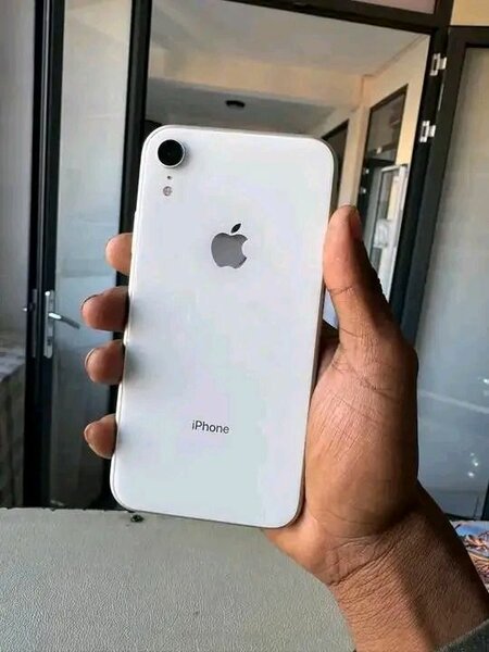 iPhone XR Blanc 64GB