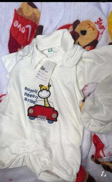 Body bébé avec motif voiture