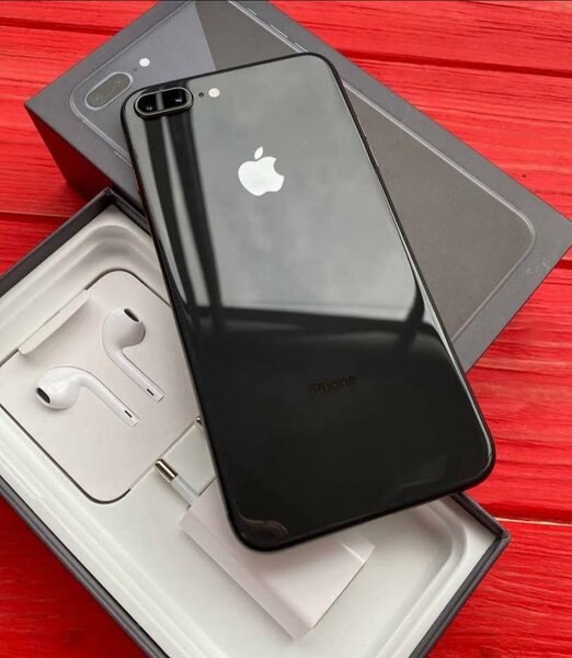 iPhone 8 plusNoir Écran Retina