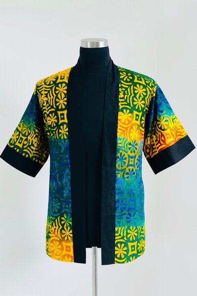 Kimono coloré à motifs