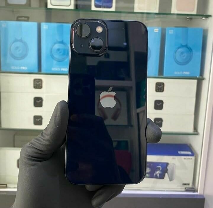 PRE-OWNED IPHONE 13