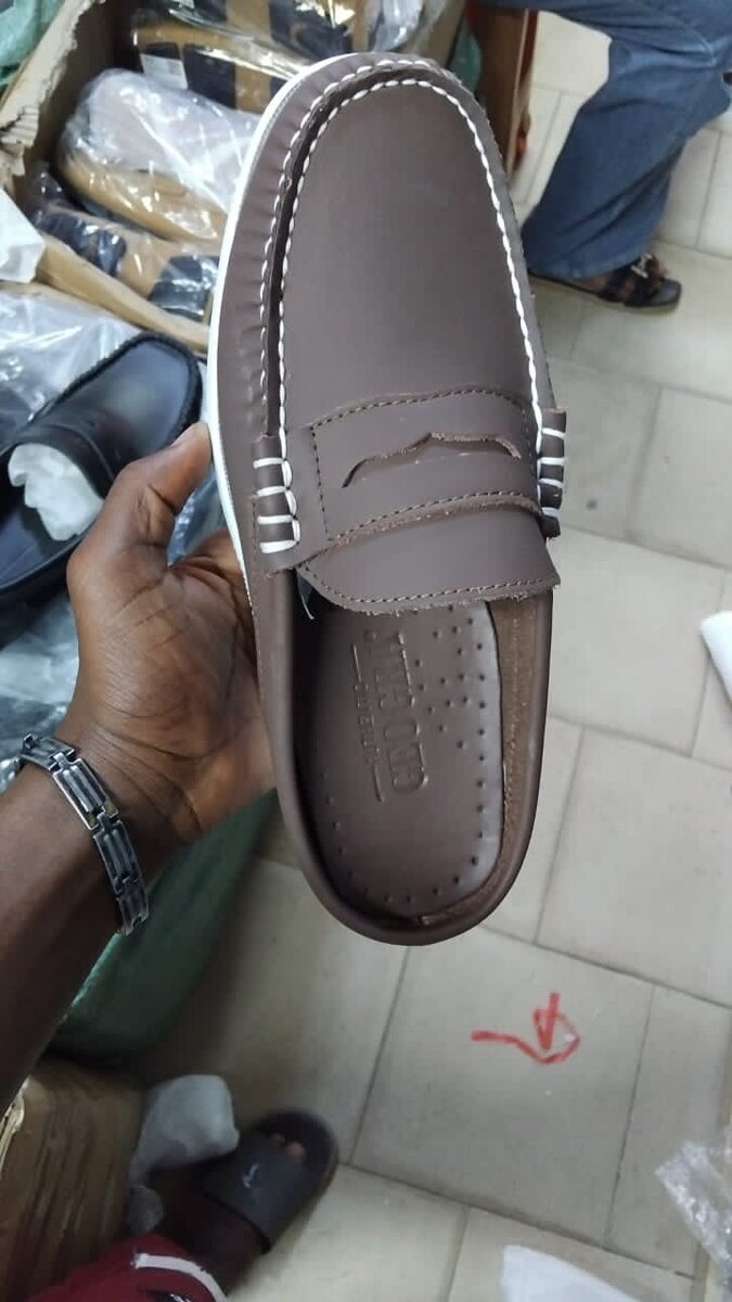 Mocassins élégants en cuir