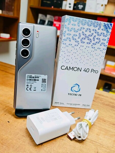 Tecno Camon 40 Pro 256GB