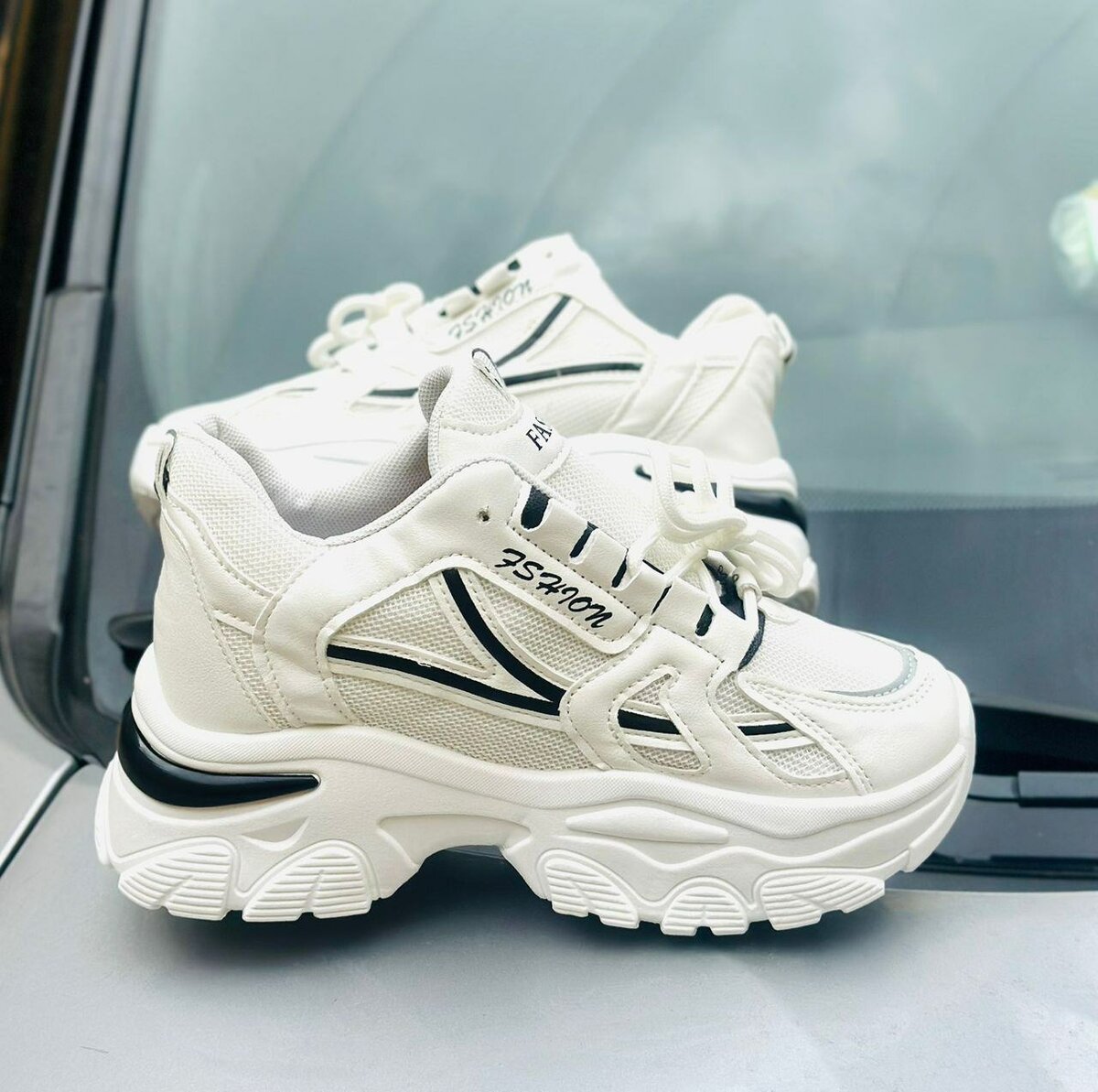 Magnifique chaussure dame