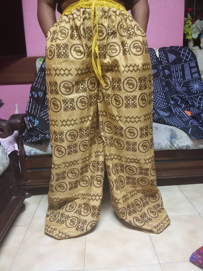 Pantalon ample imprimé ethnique