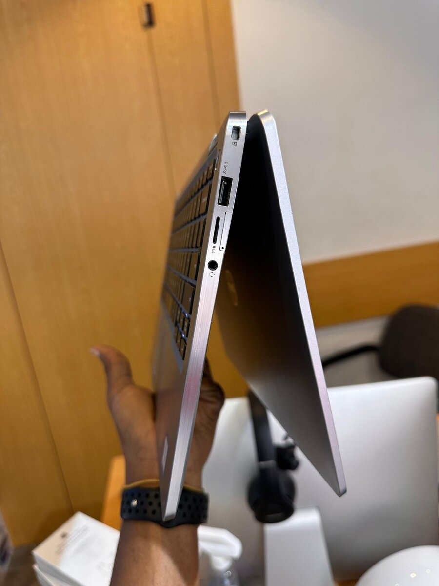 Dell latitude 7400 2 in 1