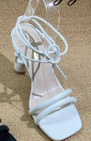 belles chaussures pour femmes