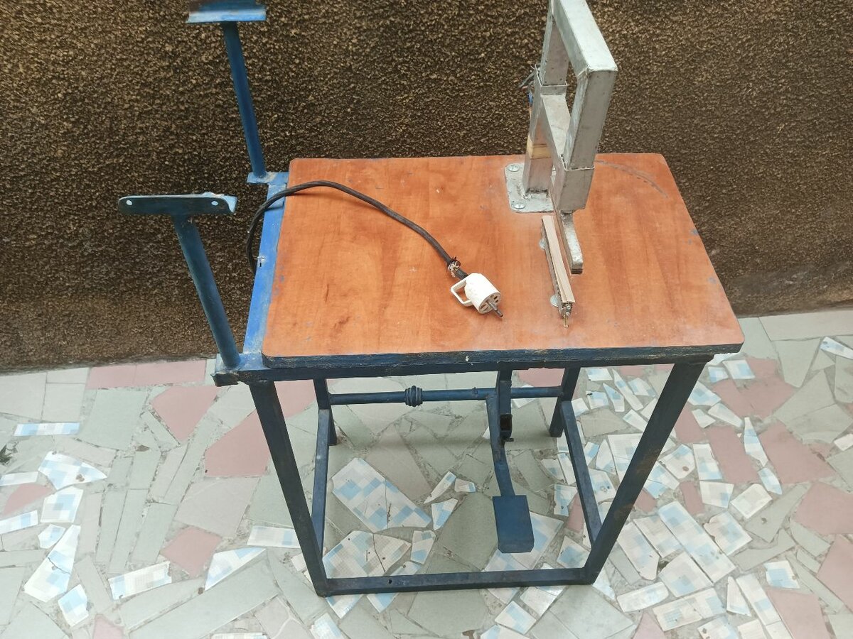 Coupe-eau à pédales