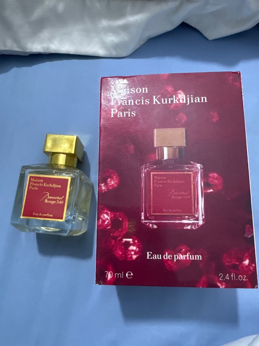 𝑩𝒂𝒄𝒄𝒂𝒓𝒂𝒕 𝒓𝒐𝒖𝒈𝒆 540 - Maison Francis Kurkidjan