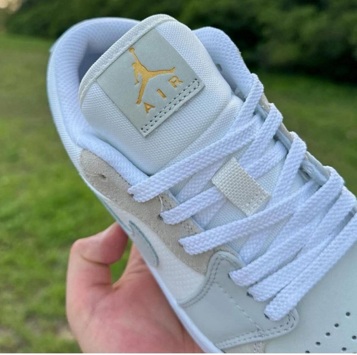 Baskets blanches tendance homme