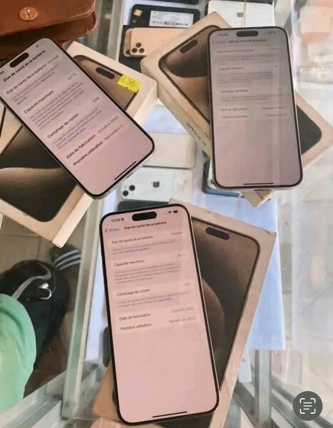 AHMED APPLE BOUTIQUE 