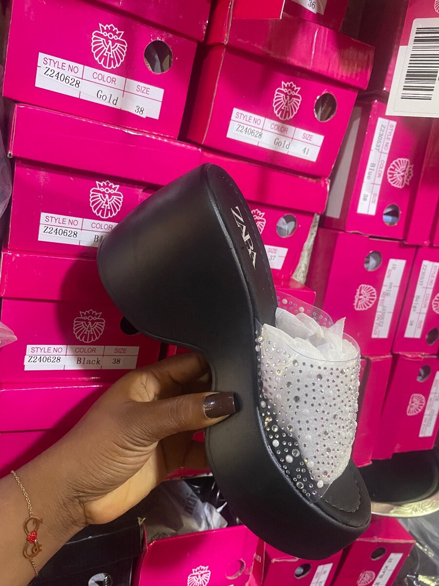 Talon compensé Zara perlé