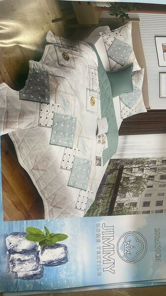 Couette de 03 places