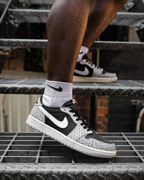 Baskets élégantes en noir et gris