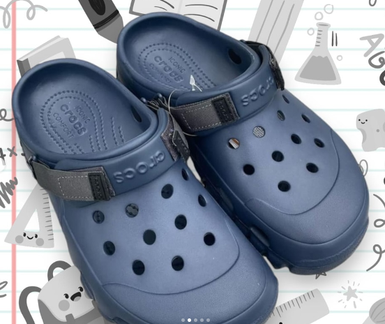crocs blue