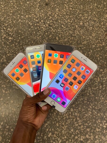 iPhone 6s Plus Preowned fully functional