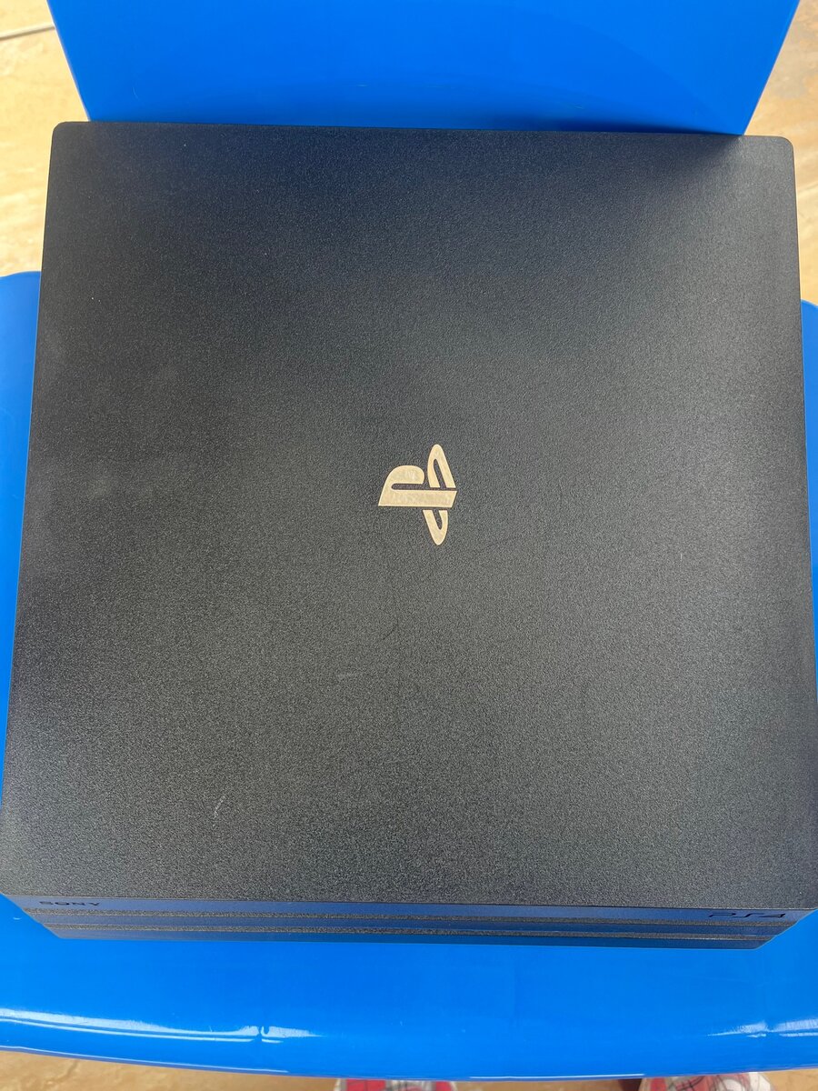 Ps4 pro 1to
