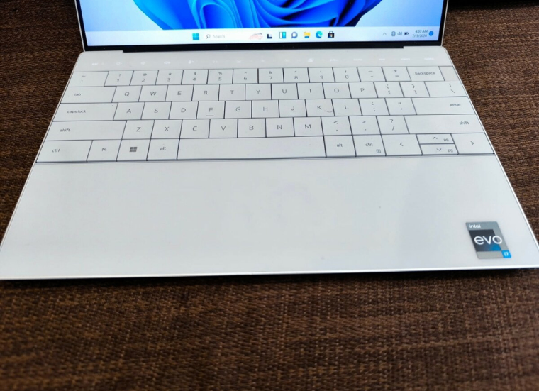 Sell XPS 9320 plus laptop