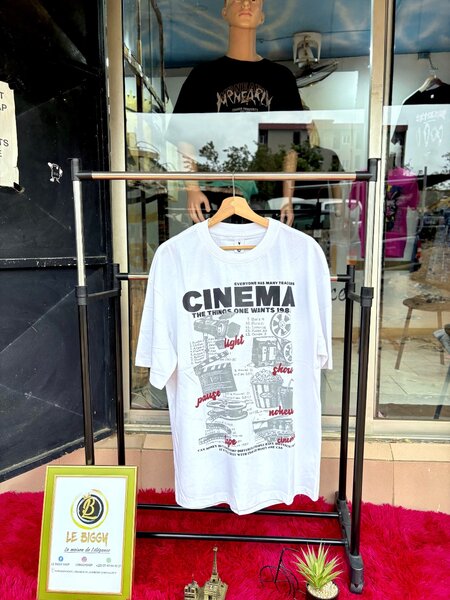 T-shirt décontracté CINEMA