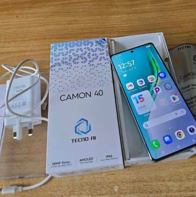 Tecno Camon 40 Smartphone
