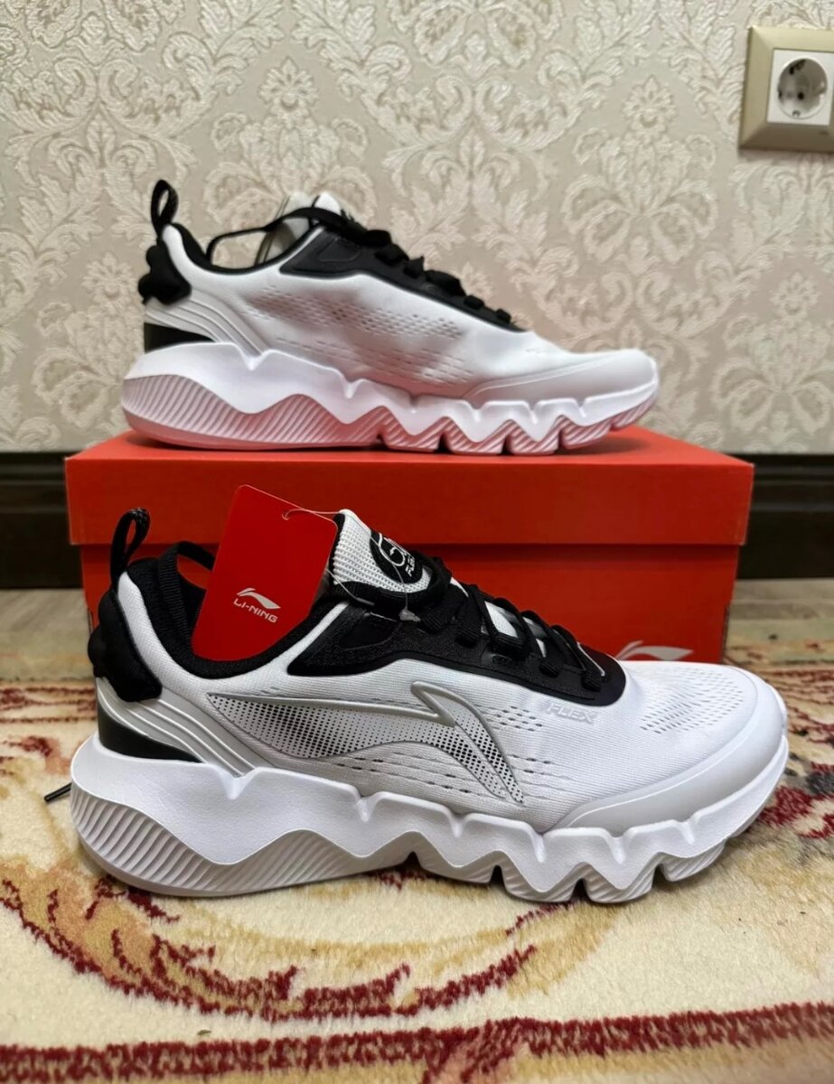 Li-ning Nike adidas Lacoste joma Armani Gucci polo zara