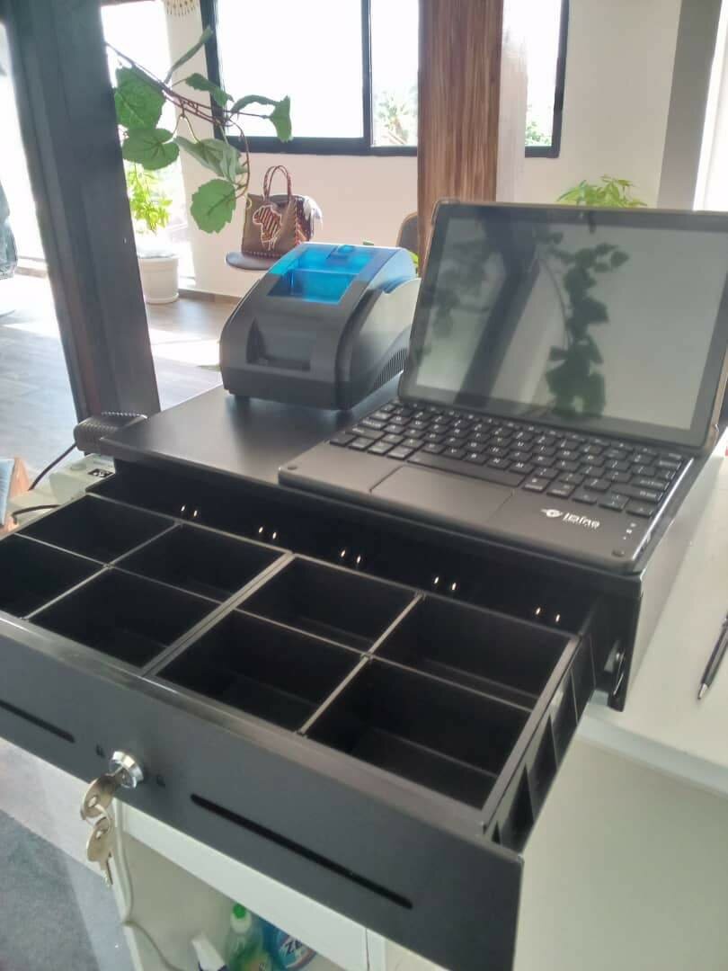 CAISSE ENREGISTREUSE 10" 500Go/8ram  +SUIVI A DISTANCE