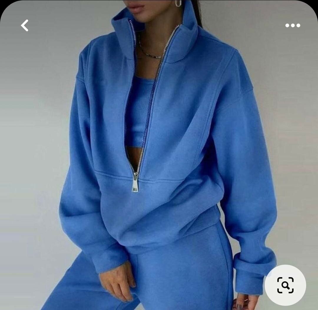 Спортивный костюм