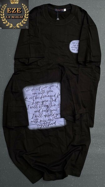 T-shirt noir avec inscription