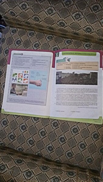 Livre d'espagnol éducatif