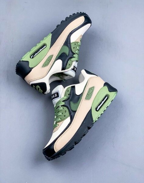 Chaussures Nike Air Max modernes