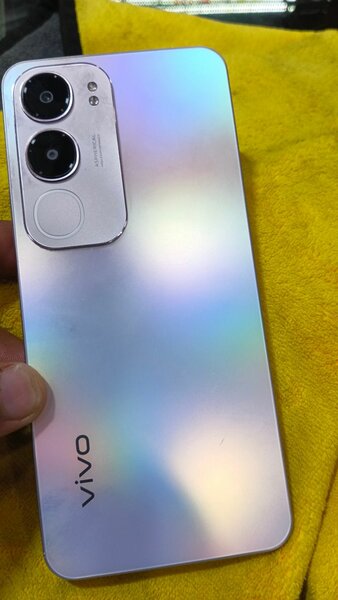 Vivo y19s